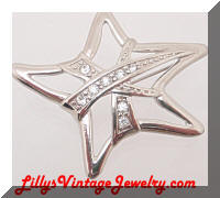 Contemporary Liz CLAIBORNE Rhinestone Star Brooch