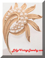 Vintage TRIFARI Golden Leaves Pearls Rhinestones Brooch