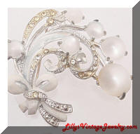 Vintage White Enamel Moonglow Floral Rhinestones Brooch