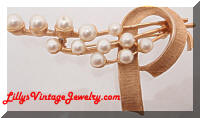 Vintage Brushed Golden Atomic faux Pearls Brooch