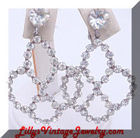 Glamorous Dangling Rhinestones Vintage Earrings