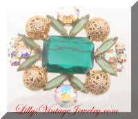 DeLIZZA and ELSTER AB Green Rhinestones Golden Filigree Beads Brooch