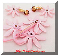 Vintage Flower Power Pink Enamel Brooch Earrings Set